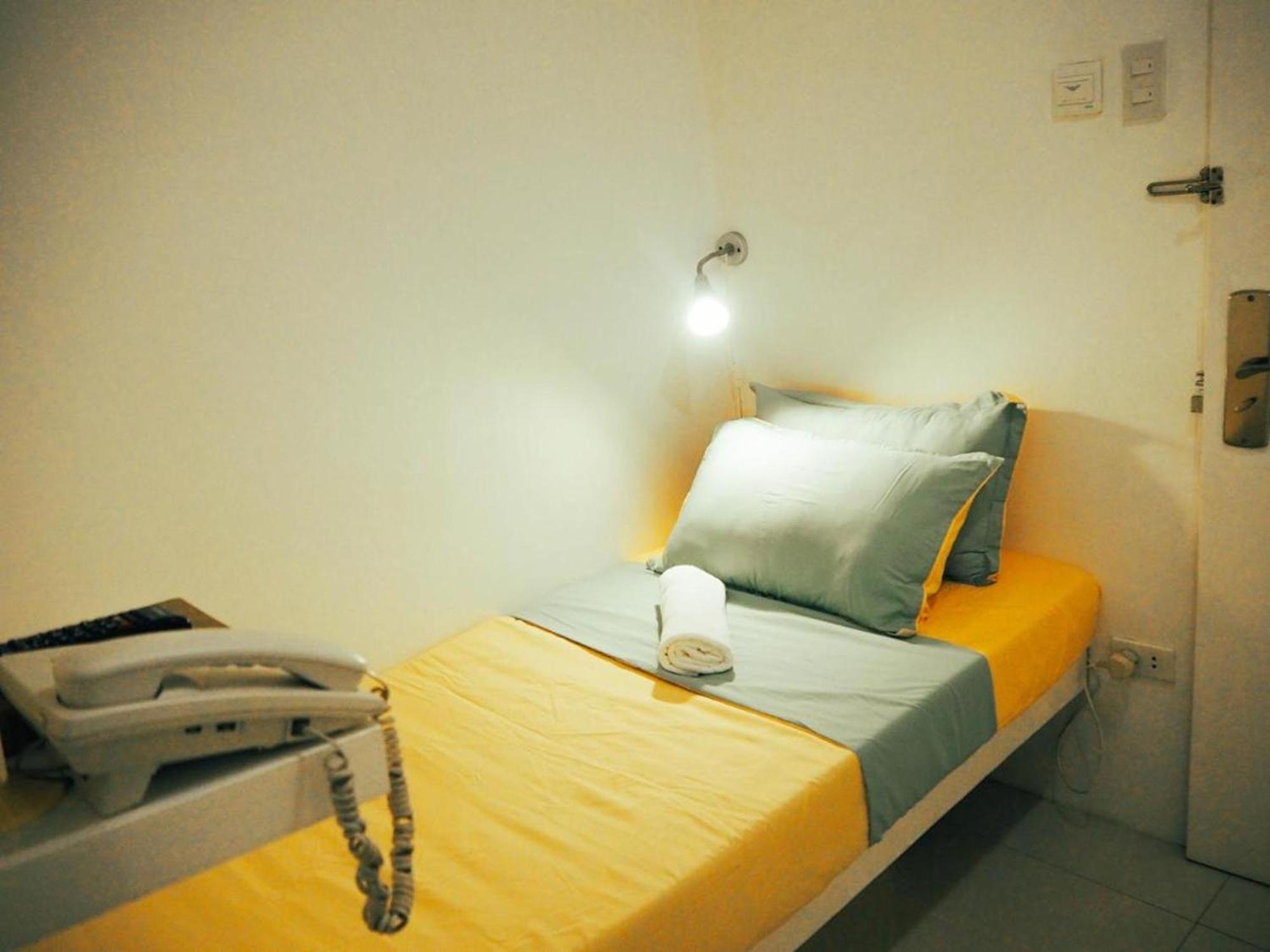 Wanderlust Bed And Breakfast Puerto Princesa Eksteriør bilde